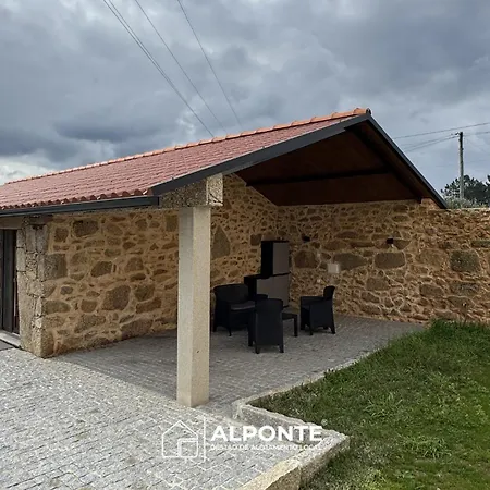 Casa Nogueiras By Alponte Tatil Evi Mazedo